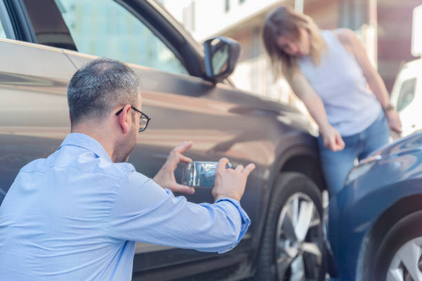 Professional Commercial Auto Insurance technician working in Athens, TN